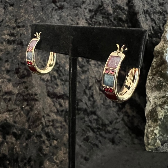 Curated Jewelry Set #25 - 2 Wrap Bracelets/Necklaces, Earrings (multicolor) - Picture 7 of 8